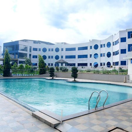 Vana Resort 亚里库 外观 照片
